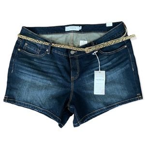 Torrid 5” Shorts Bayou with Leopard Belt